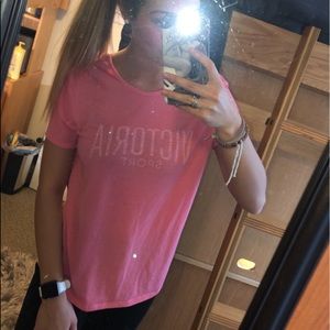 Victoria Sport T-shirt